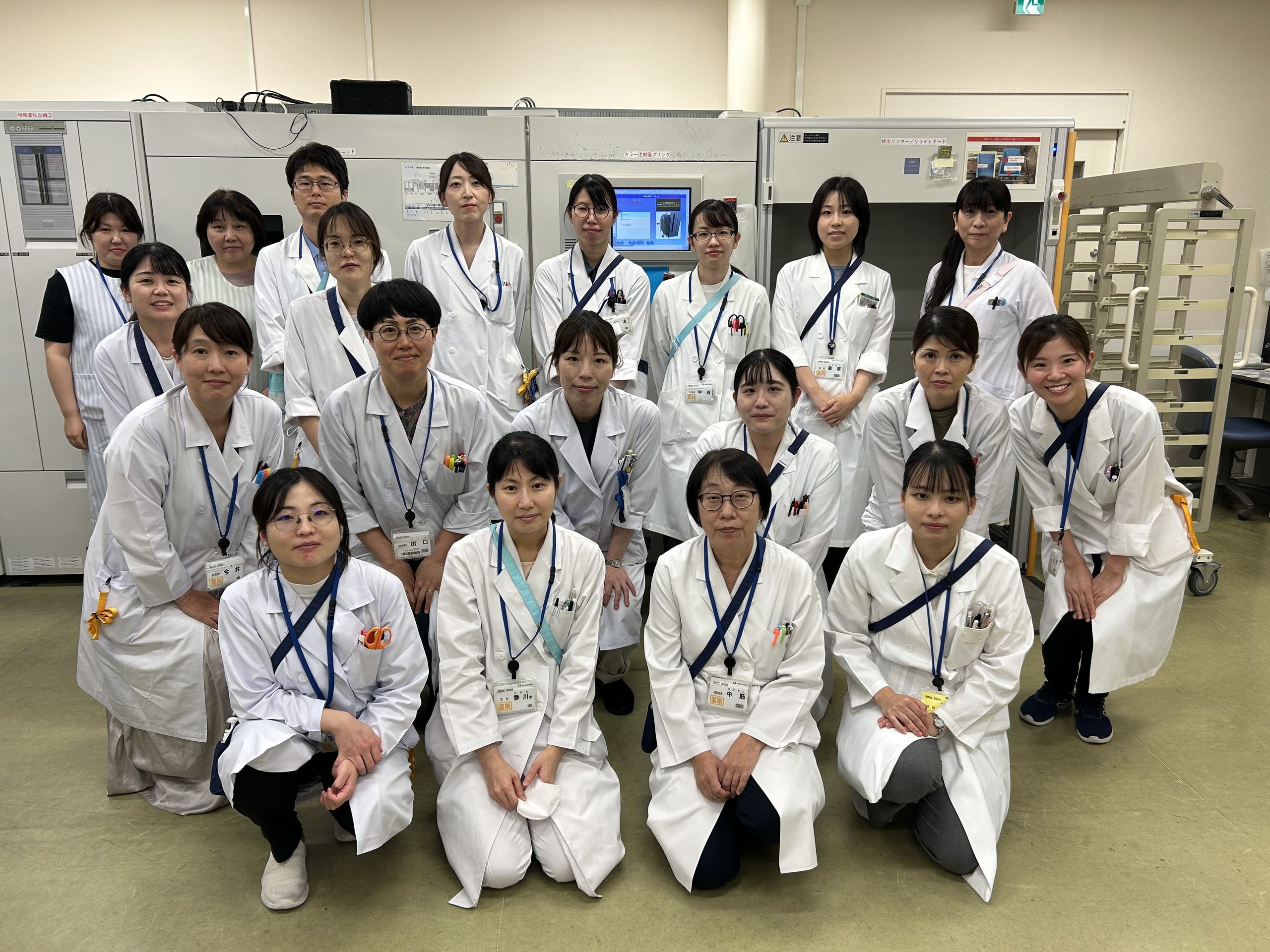 薬剤部員の写真1