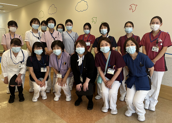 外来２階　スタッフ写真
