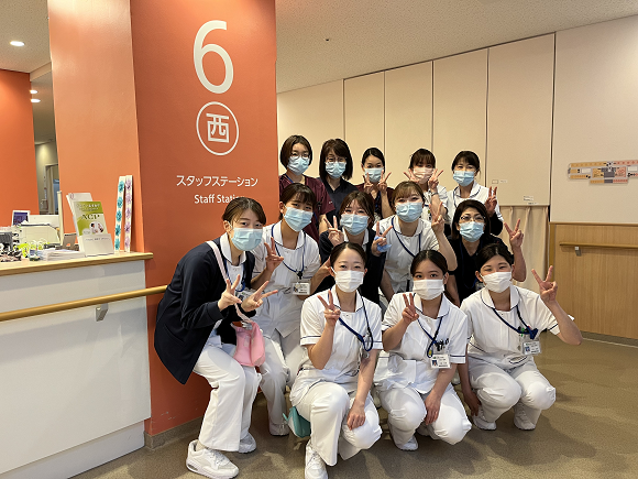 ６病棟　スタッフ 写真