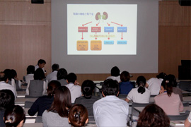 臓器移植についての研修会を実施しました。(平成27年10月5日)　写真1